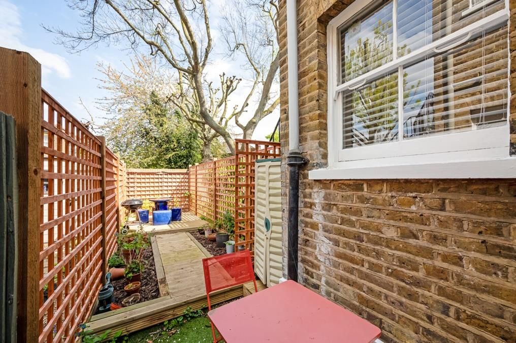 Property photo 3 of 9