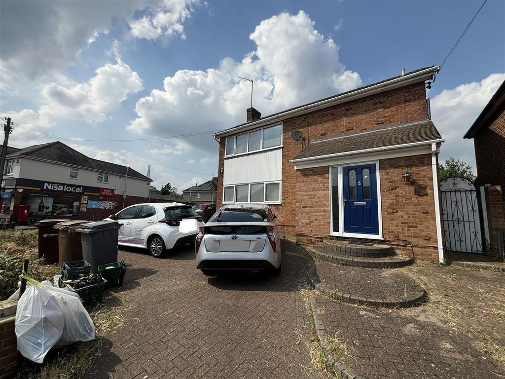 Property photo 2 of 23