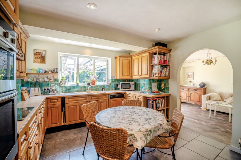 Property photo 3 of 14 Picture No. 06