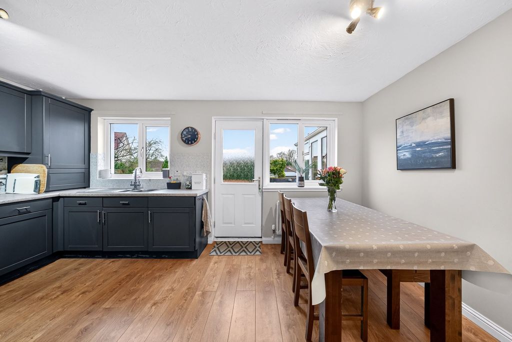 Property photo 3 of 53 Kitchen/Diner