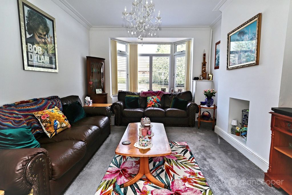 Property photo 3 of 34 5350983