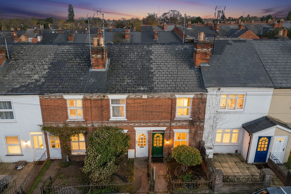 Property photo 1 of 17