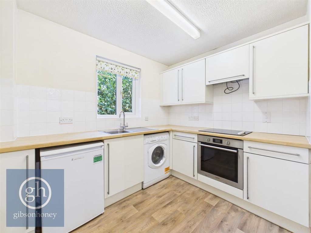 Property photo 2 of 6 Cam05080G0-Pr0156-Still003.Jpg
