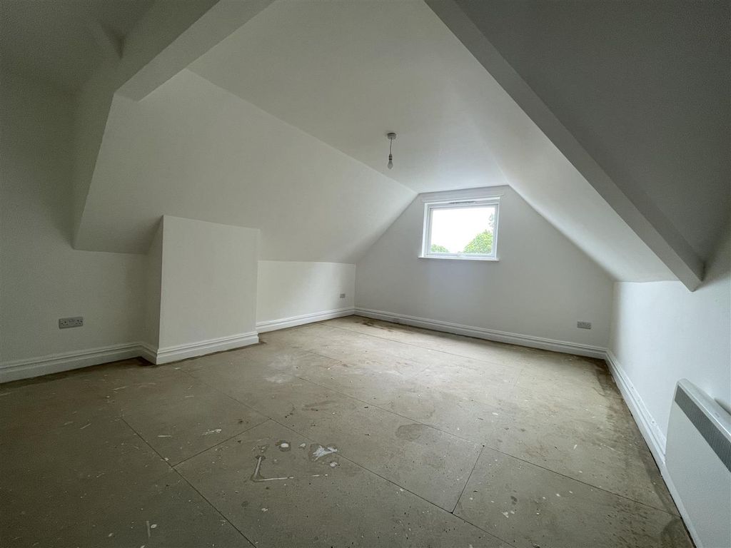 Property photo 3 of 5 Img_9972.Jpg