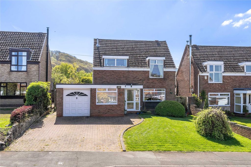 Property photo 1 of 32 Picture No. 29