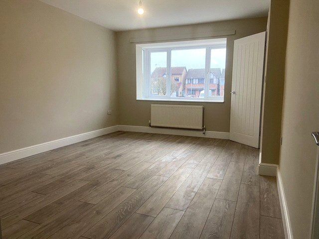 Property photo 2 of 15 Picture No. 03