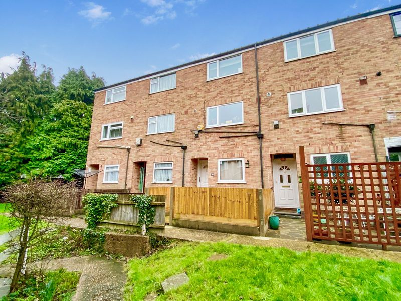 Property photo 1 of 12 Front Aspect