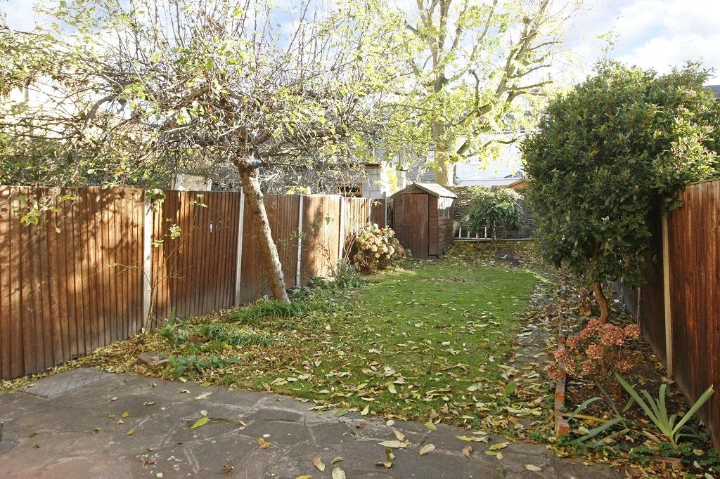 Property photo 1 of 4