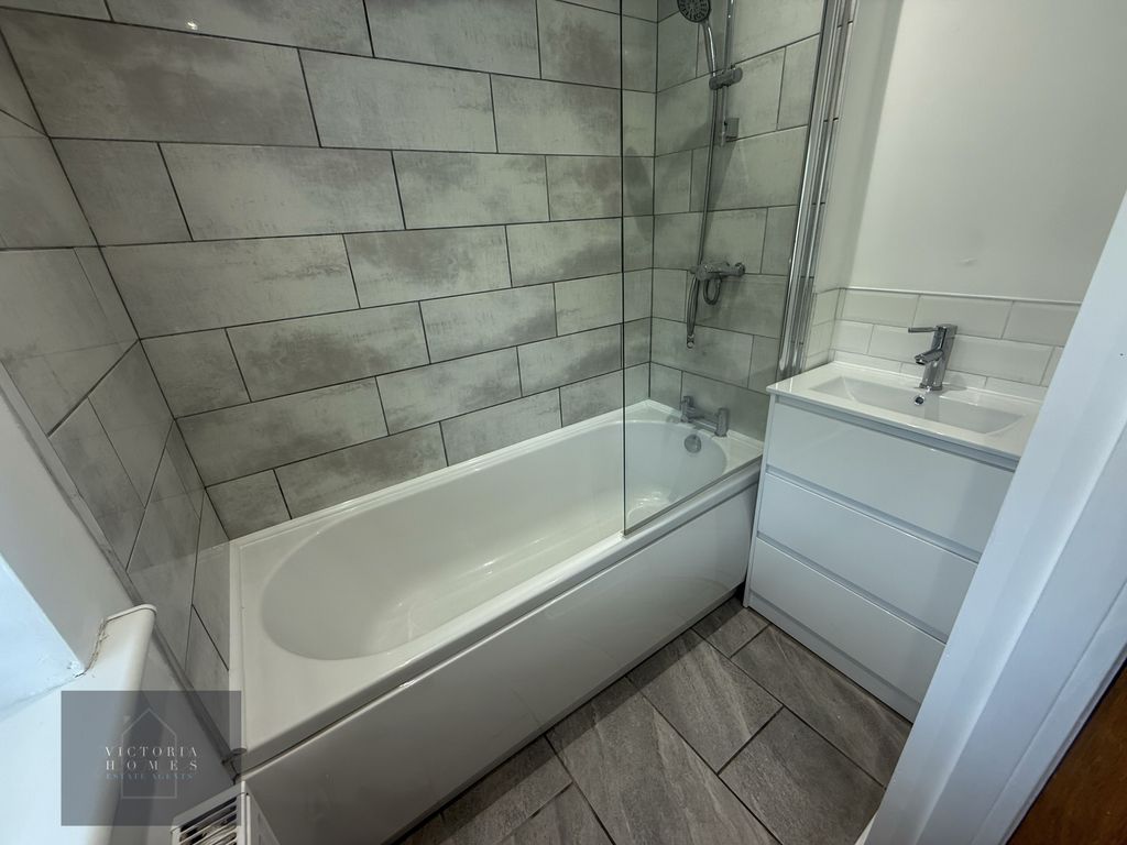 Additional image 10 of 3 bed semi-detached house for saleSwan Crescent, Beaufort NP23