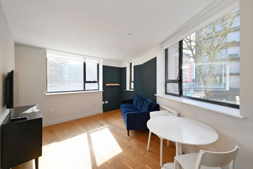 Property photo 1 of 10 Photo 1