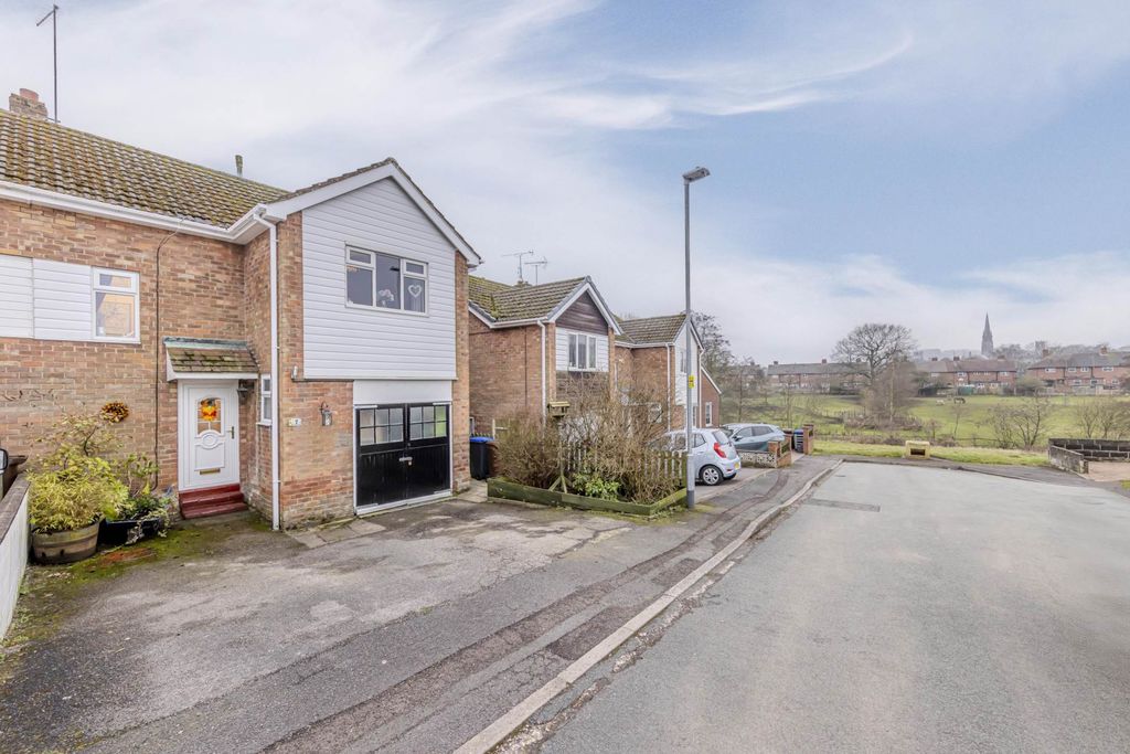 Property photo 1 of 21