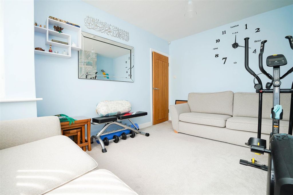 Property photo 3 of 21 Photo-2.Jpg