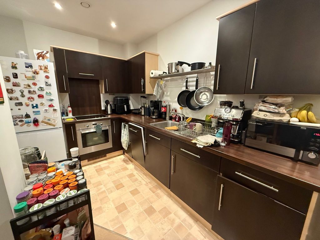 Property photo 3 of 6 Picture No. 06