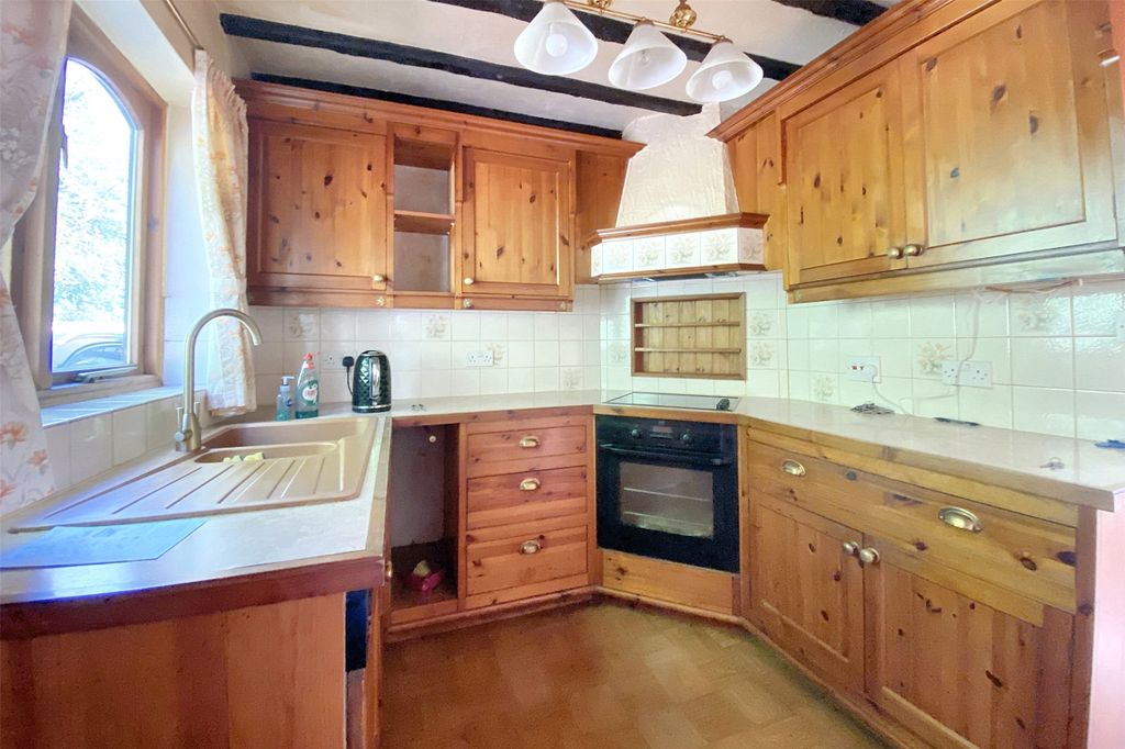 Property photo 2 of 12 2 - Picture No. 02