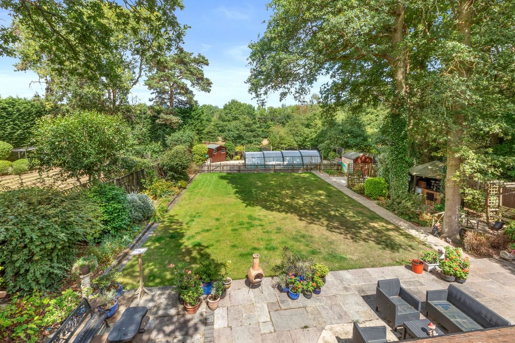 Property photo 1 of 15