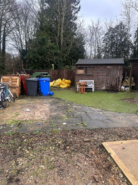 Additional image 11 of 5 bed flat for saleThoroughfare, Halesworth, Suffolk IP19