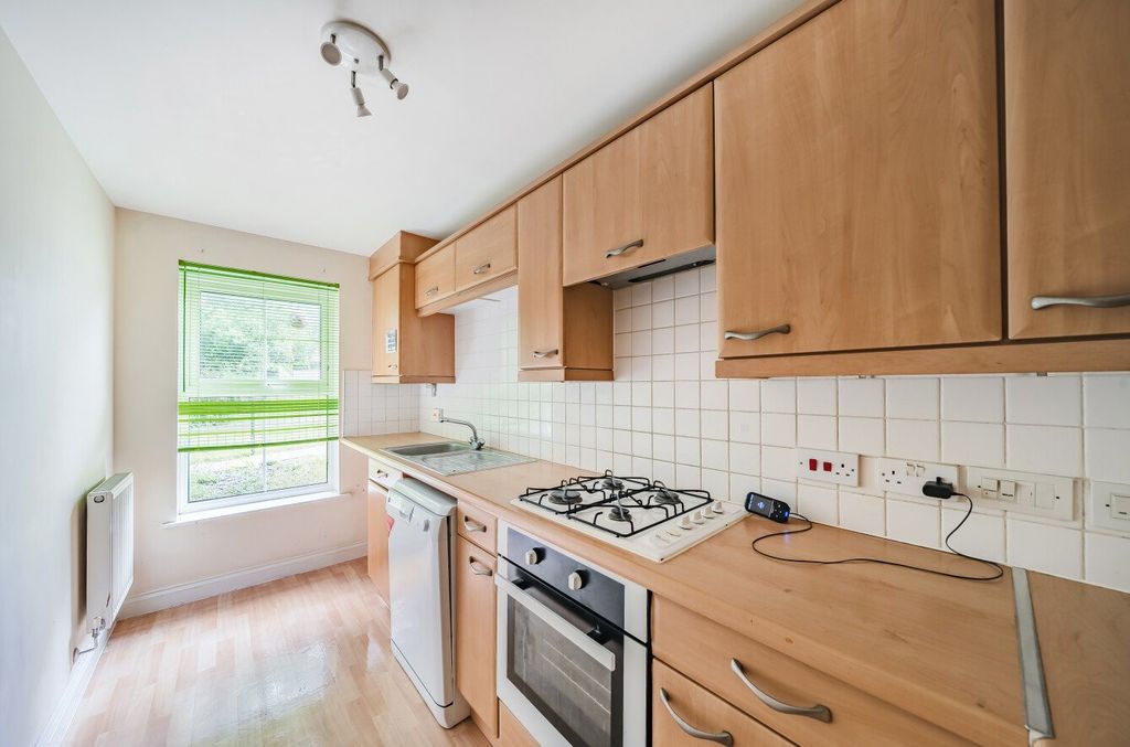 Property photo 2 of 10 Picture No. 25