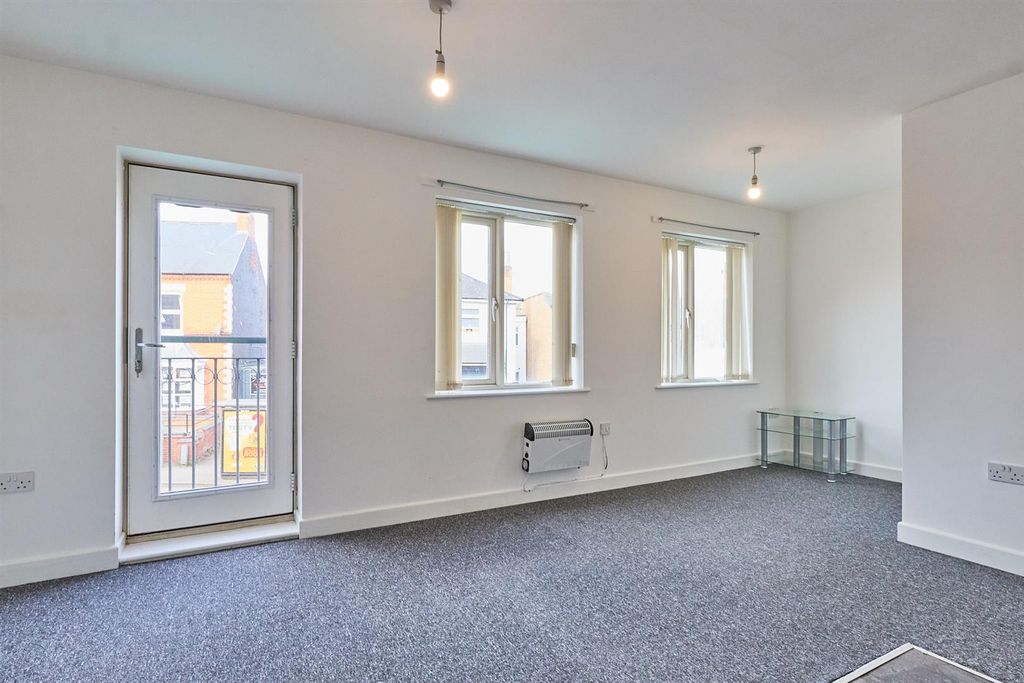 Property photo 3 of 10 Open Plan Kitchen Dining Living Space