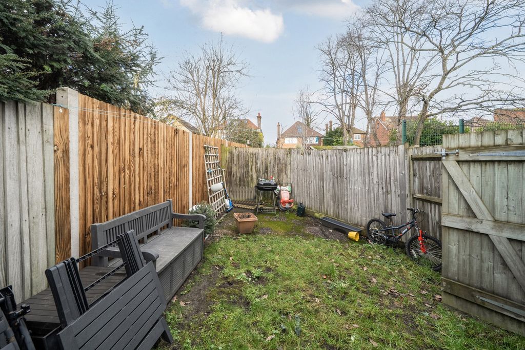 Property photo 3 of 17 1402113-5-696F84d...