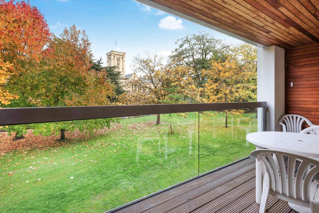 Property photo 2 of 20 Image