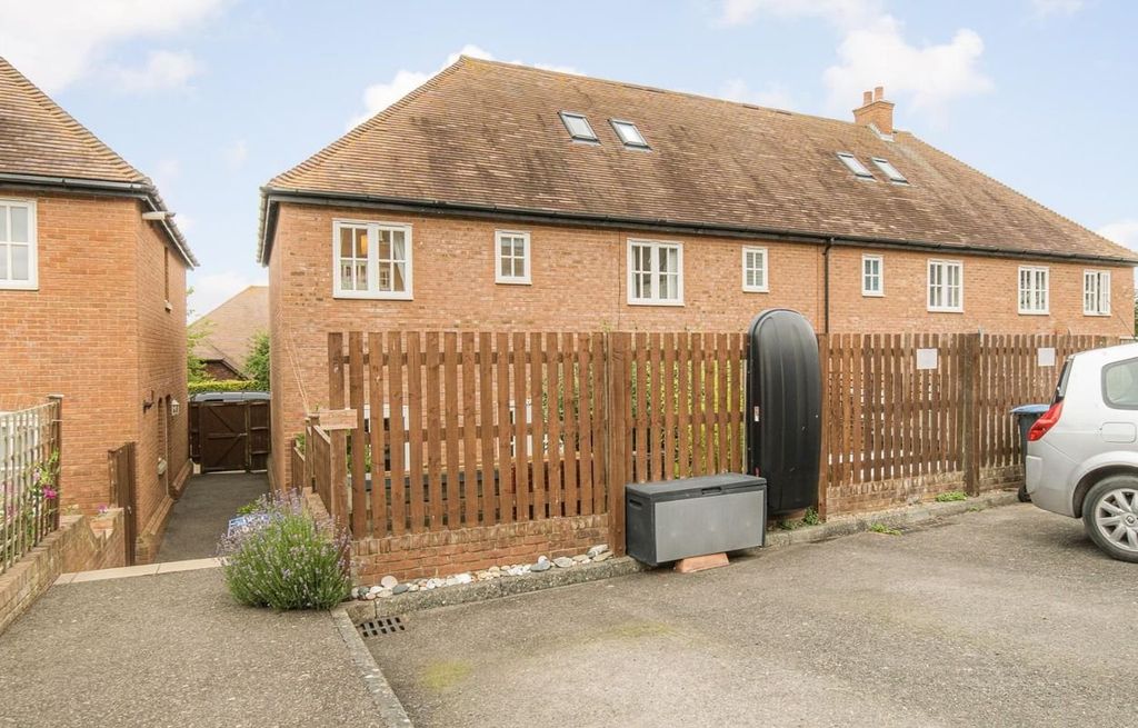 Additional image 13 of 3 bed terraced house to rentSandwich Road, Ash, Canterbury, Kent CT3