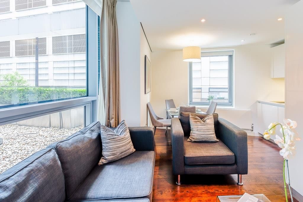 Property photo 3 of 10 Merchant Sq 3B Floor 1 (11).Jpg