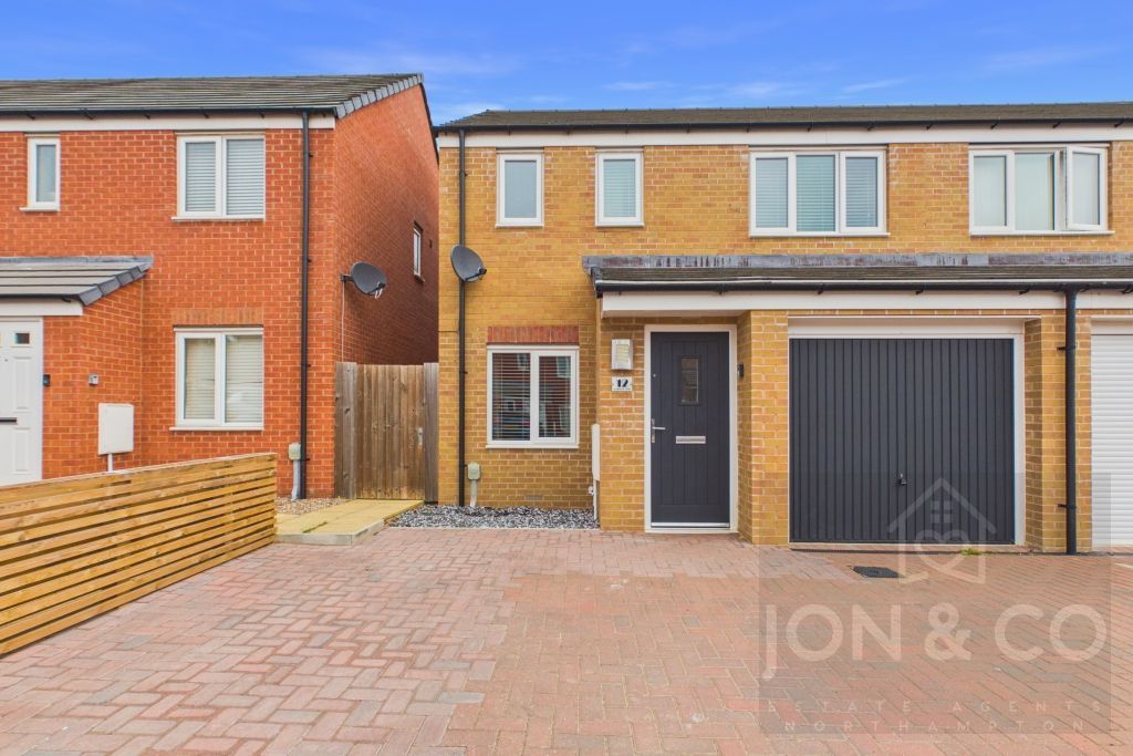 Property photo 1 of 12