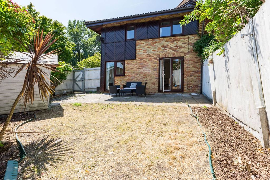 Property photo 1 of 15
