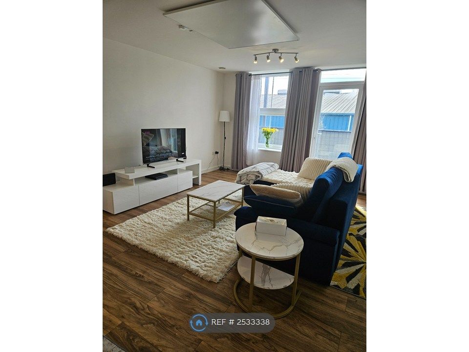 Property photo 1 of 4