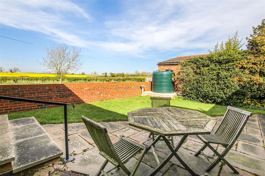 Property photo 2 of 20 Img_2091.Jpg