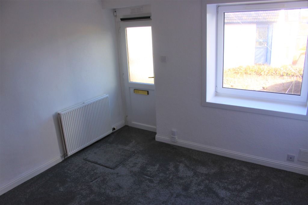 Property photo 3 of 10 Photo 3