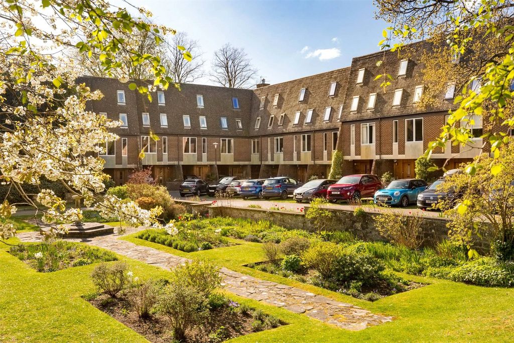 Property photo 1 of 20 Picture No. 16