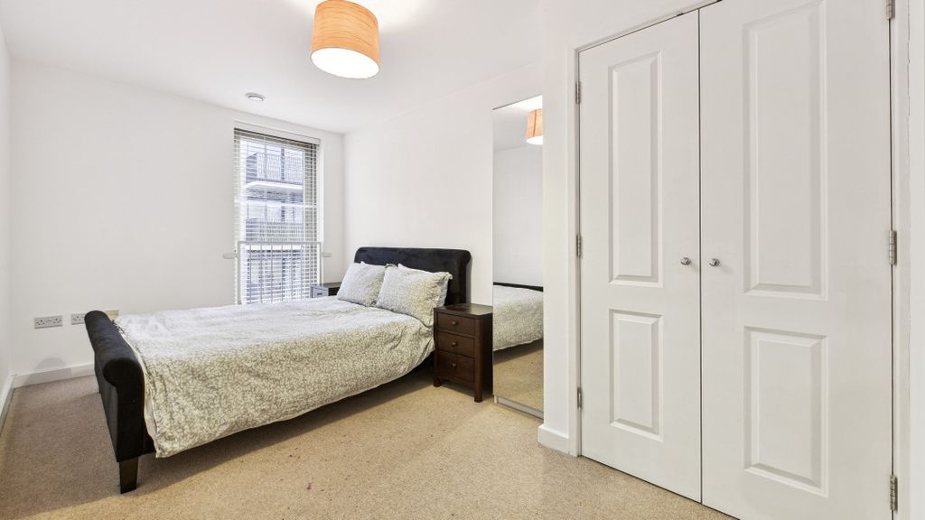 Property photo 3 of 7