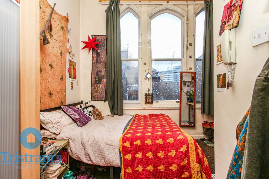 Property photo 2 of 15 Img_4627
