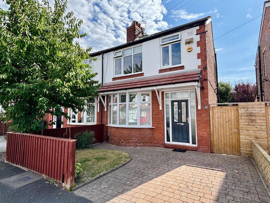 Property photo 1 of 22
