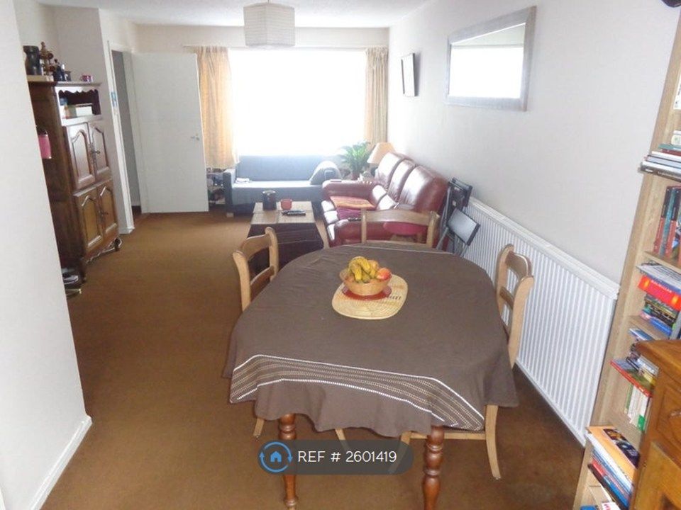 Property photo 2 of 8 Dining Room