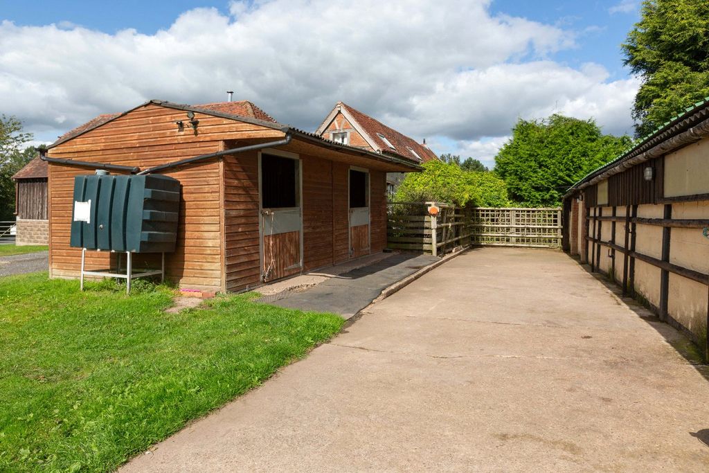 Additional image 9 of Land for saleDodford, Bromsgrove, Worcestershire B61