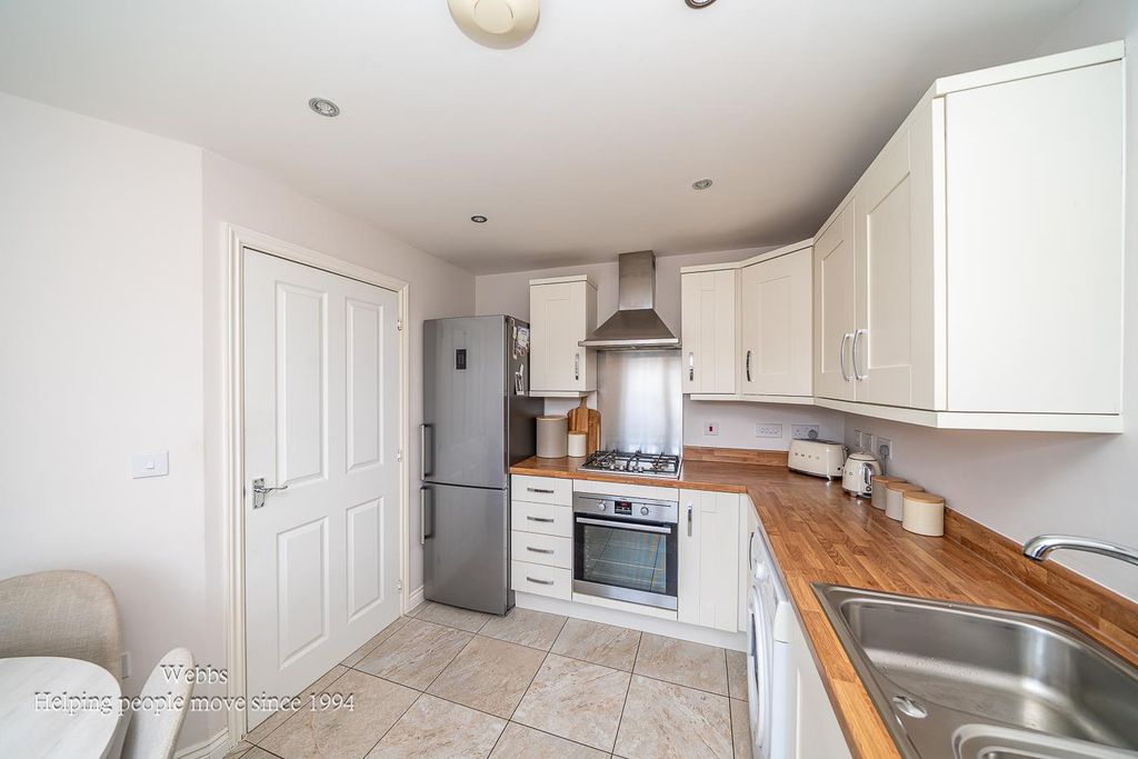 Property photo 3 of 30 Webbs-5.Jpg