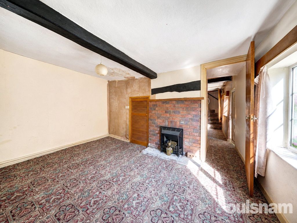 Property photo 3 of 25 Picture No. 02