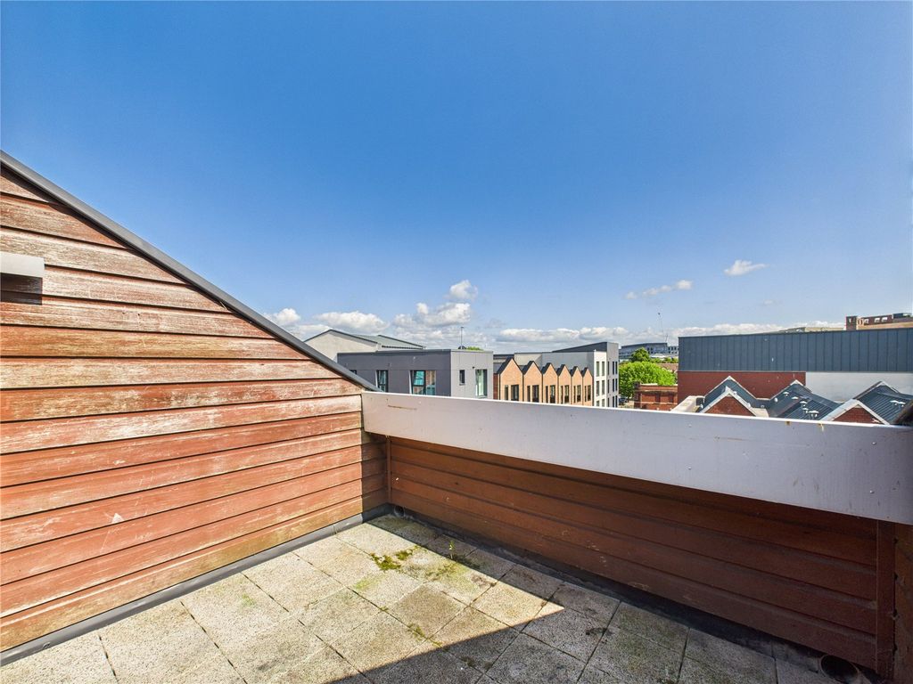 Property photo 2 of 11 Picture No. 11