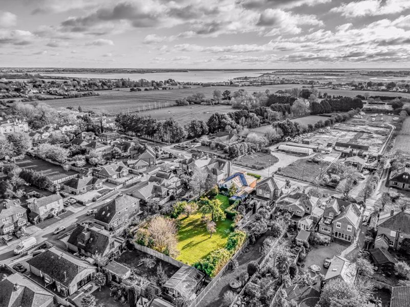 Property photo 2 of 37 Photo 38