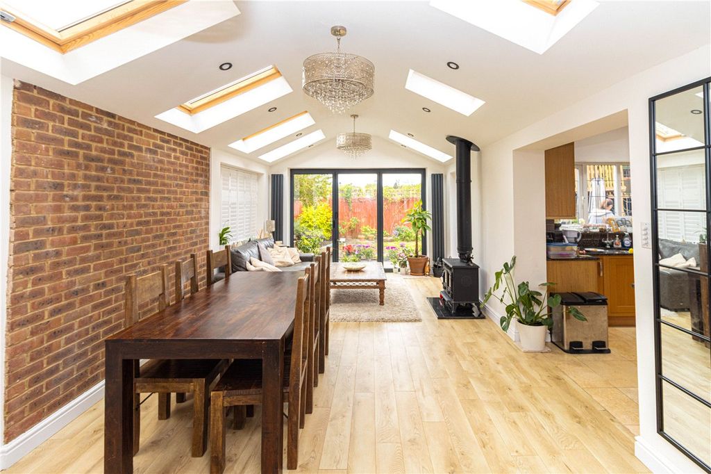 Property photo 3 of 21 Diner/Garden Room