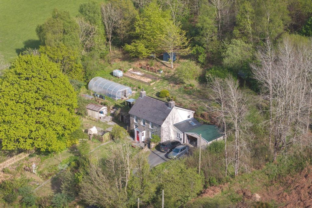 Property photo 1 of 30