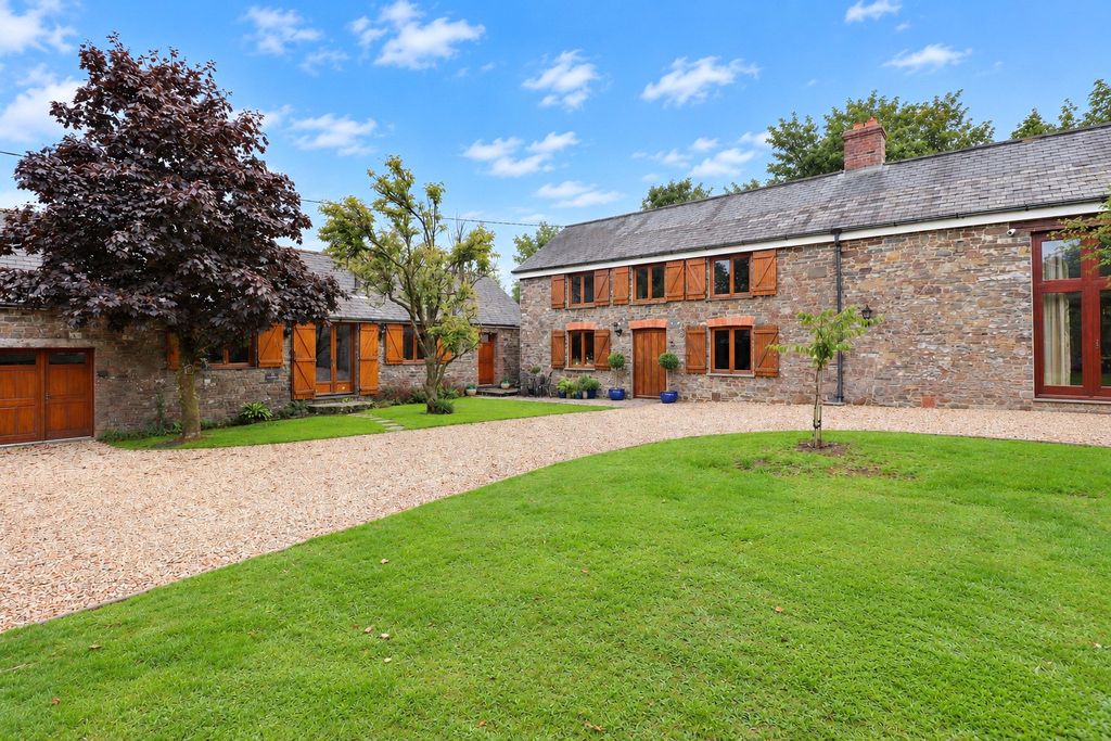 Property photo 1 of 50 Picture No. 68
