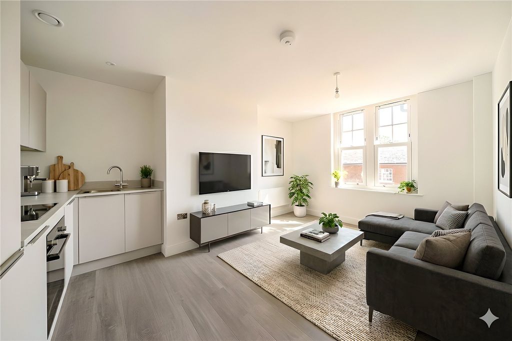 Property photo 2 of 7 Picture No. 19