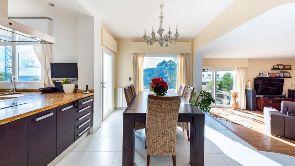 Property photo 3 of 20 003.Jpg