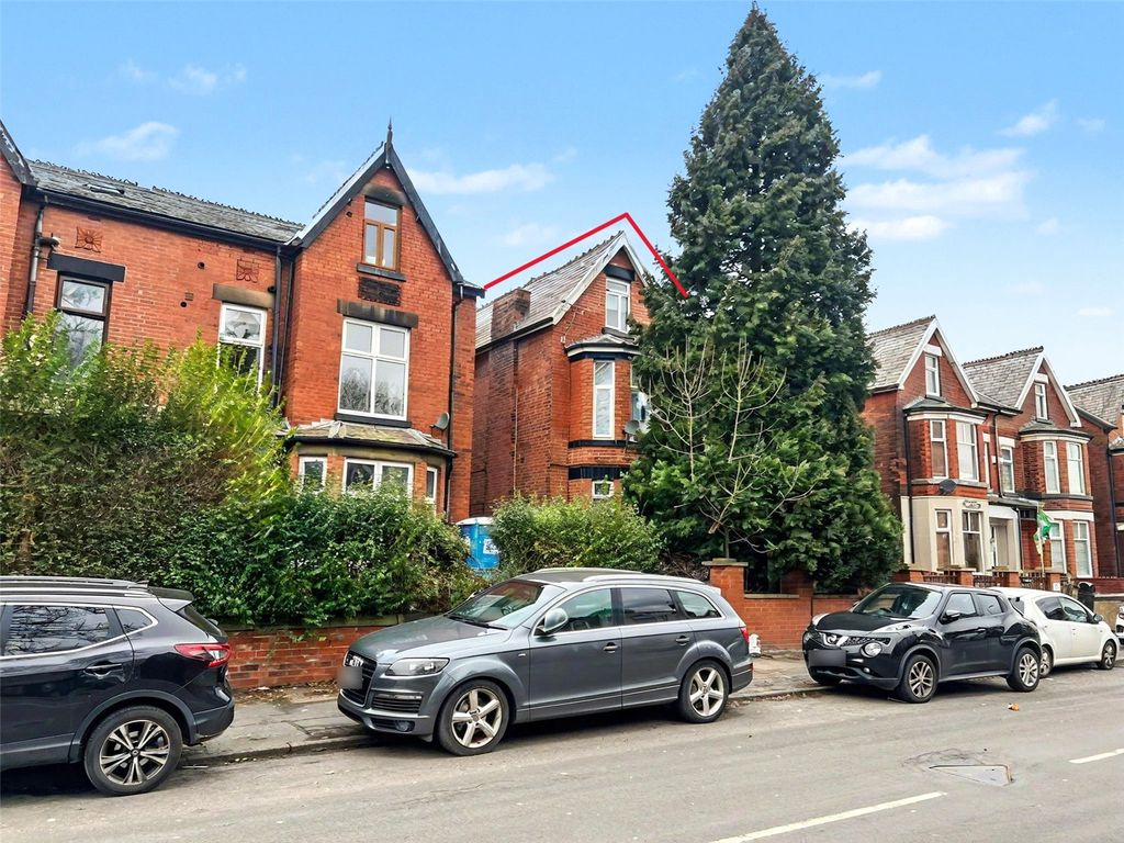 Property photo 2 of 16 Picture No. 32