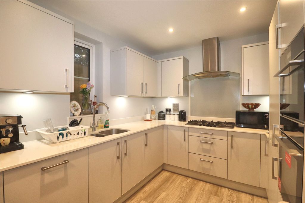 Property photo 3 of 9 Picture No. 07