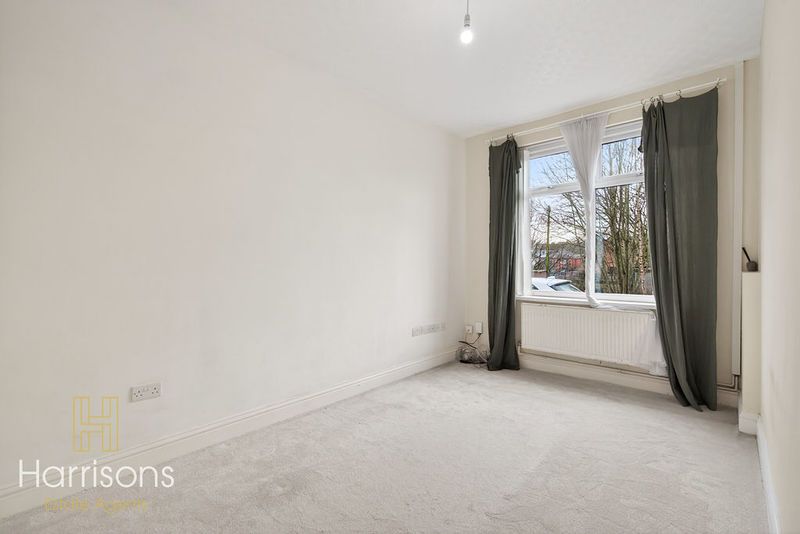 Property photo 3 of 14 Photo 20