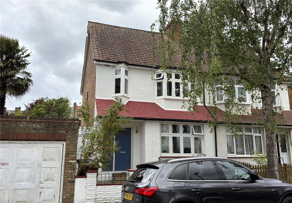 Property photo 1 of 18 Picture No. 32